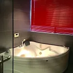 Japanese Style Hotel Momoyama