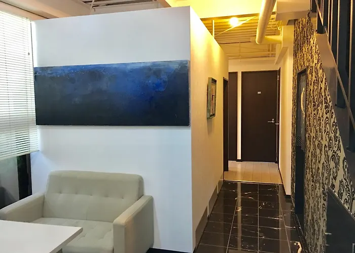 Japanese Style Hotel Momoyama